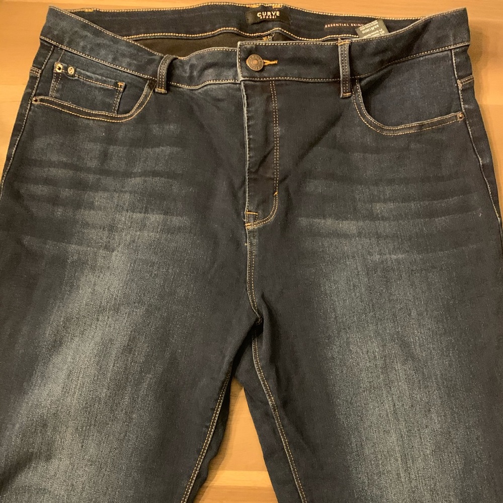 Curve Appeal Jean 16